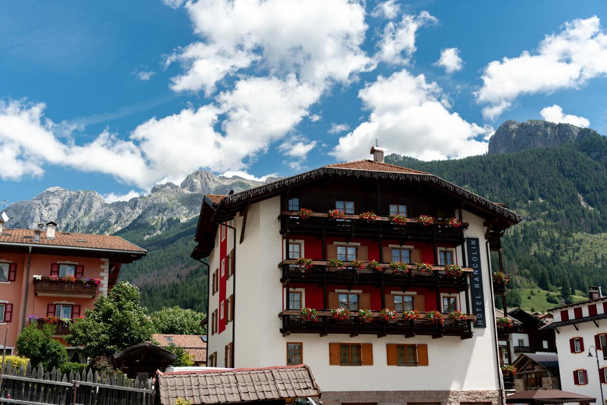 Romantic Charming Hotel Rancolin Moena Esterno foto