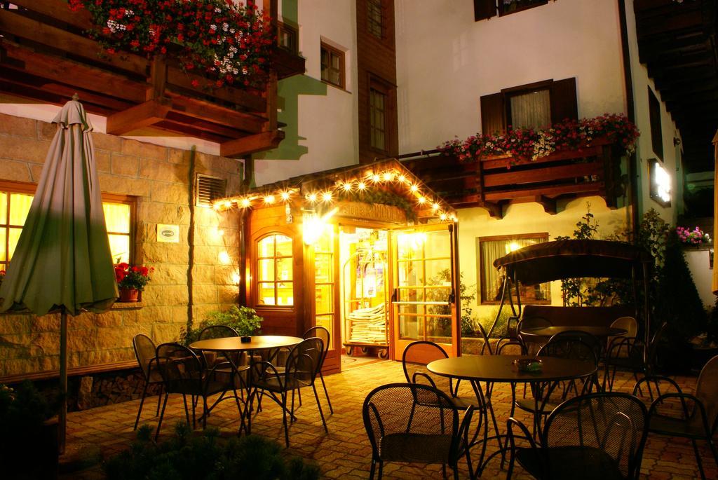 Romantic Charming Hotel Rancolin Moena Esterno foto