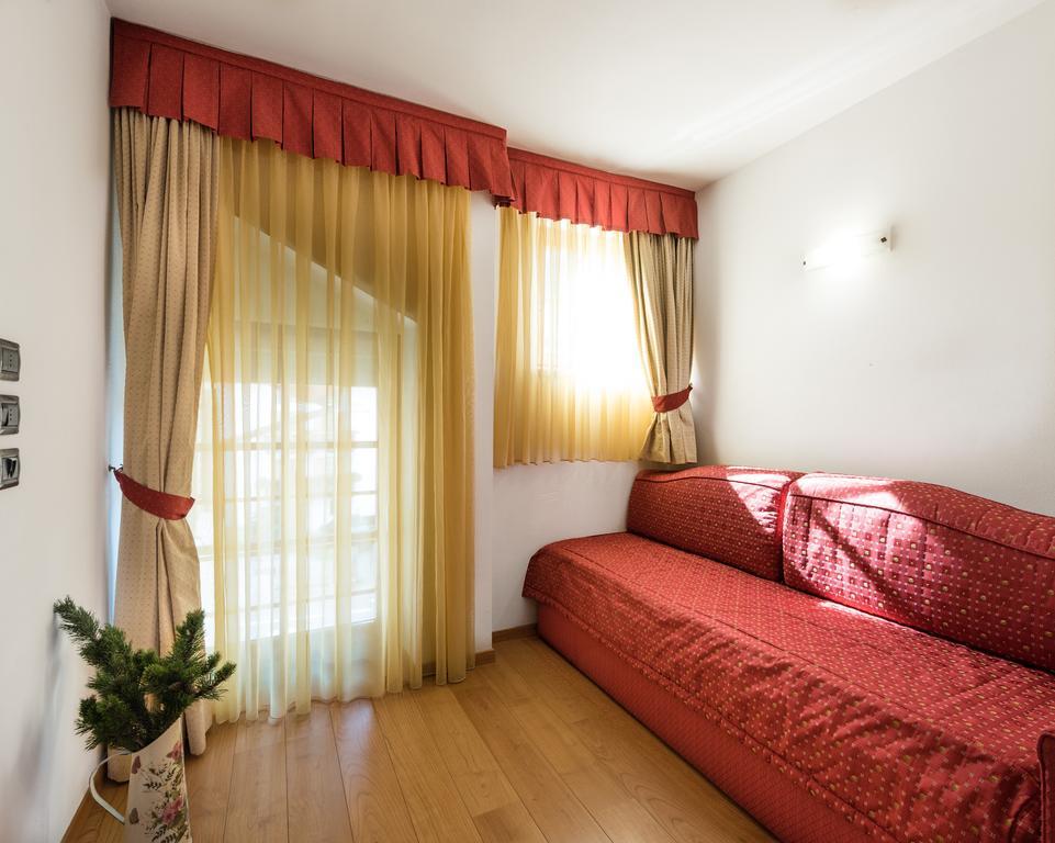 Romantic Charming Hotel Rancolin Moena Esterno foto
